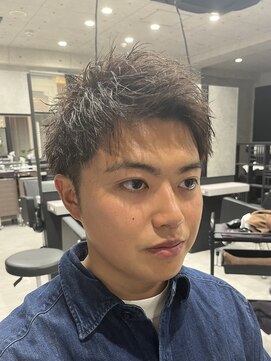 シャイン 大宮(SHINE) メンズカット/パーマ/ヘッドスパ/ブリーチ/眉毛/韓国/大宮/Men's