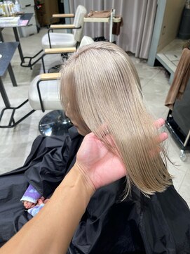 アミル(amiLe) ミルクティー/ハイトーン/D