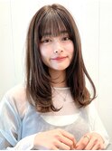顔まわりカット フェイスレイヤー フルバング アッシュブラウン