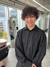 ＊カラーリスト　岸田 悠佑＊　髪の美しさを引き出す暖色系カラーはお任せください＾＾