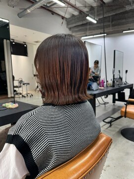 ソピ バイ インビテーション(sopi by invitation) ツヤボブ 外ハネボブ 内巻きもできるボブ!