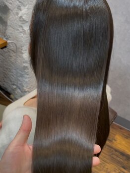 サロンド アクトレス 恵比寿店(salon de actress)の写真/厳選した薬剤を使用しているのでカラーデザインを諦めている方・脱白髪染めをしたい方にオススメ☆