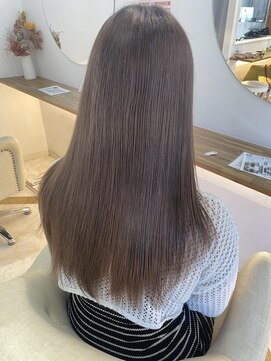 ラビスモア(Lovis moa) 縮毛矯正/くびれヘア/ハイライトカラー/アプリコットオレンジ