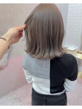 ロンドルピナス 小倉(Lond Lupinus) 黒髪カタログ/オリーブグレー/ココアベージュ/小顔に見せるヘア