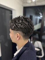 リバティシェアバーバー 銀座(LIBERTY SHARE BARBER)&nbsp;ツーブロック×テーパーフェード×フェザーパーマ