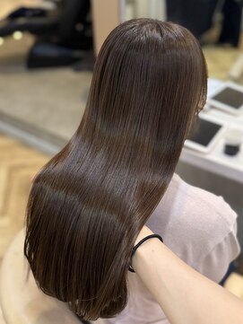 ロンド フィーユ(Lond fille) 髪質改善/縮毛矯正/レイヤー/大人ガーリー/似合わせカット/銀座