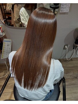 ロロネー 天満(Lolonois) 【Lolonois天満】酸熱トリートメント（澤賢伸）