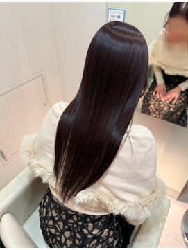 レナークアリア(LENAHC ARIA) イノアviolet暗髪カラー!