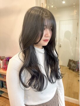 バイオレット ナゴヤ(Violet Nagoya) ダークグレージュ アッシュブラック レイヤーカット 韓国ヘア