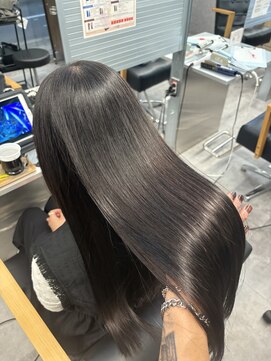 キング 梅田店(K!ng) 縮毛矯正髪質改善ハイライトレイヤーカット梅田美容室エクステ