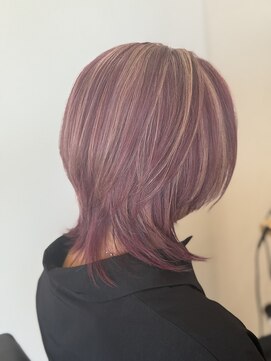 ライフ 四条畷店(Lyfe) ウルフレイヤーカット_ダブルカラーハイライトピンクレッド_493