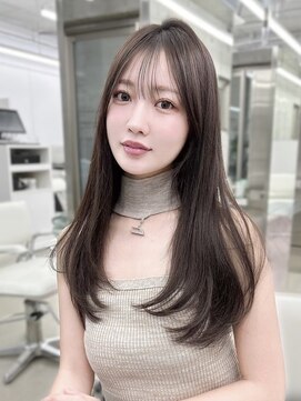 アイヴィ 表参道(IVY) アッシュブラウン　ブラウン　アッシュ　寒色系　髪質改善