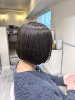 リベルタ(Re:berta) 赤みを抑えたアッシュブラウンボブ