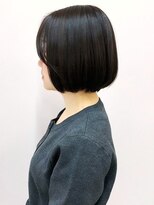 ソンノ(sonno)&nbsp;レイヤーボブ 暗髪カラー 前下がりボブ 髪質改善 30代 似合わせ