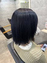 ラルナ(La luna)&nbsp;ブリーチで叶えるネイビーブラックボブ