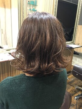 ヘアーサロン アモル(HAIR SALON Amor) #外ハネボブ #デザインカット #下関