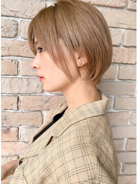 ミィ 表参道(mee.) 【mee.】ハセガワヒトシ 春　カジュアル丸みショート