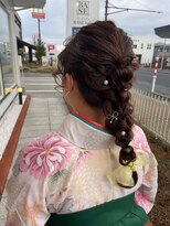 ベースヘアー(BASE hair)&nbsp;編み下ろしアレンジ