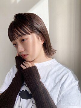 ラレイ(Lalei) ぷつっと外ハネボブ × 暗髪ベージュ