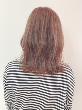 リコバイリリー 日吉(Lico by Lily) 32ミリのアイロンで仕上げるくびれミディ「LICO日吉」