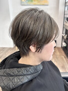 ハーツ(Heart's) 白髪ぼかし×ハンサムショート