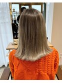 アッシュベージュ×バレイヤージュ