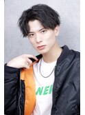 長すぎないショートセンターパート