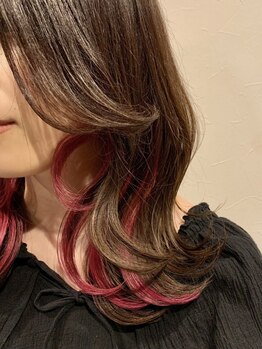 パレット(PALETTE)の写真/頬をかすめるシースルーな束感が爽やか♪小顔見せにも効果的な顔周りレイヤーで今っぽさアップデート☆