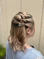 アース オーセンティック 松山銀天街店(EARTH Autentic) 編み込みスタイル