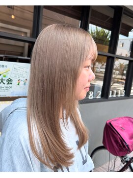 フランク 伊丹店(i's FRUNC) アイスベージュ