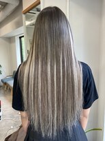 フツーロ 栄(FUTURO)&nbsp;プルエクステ