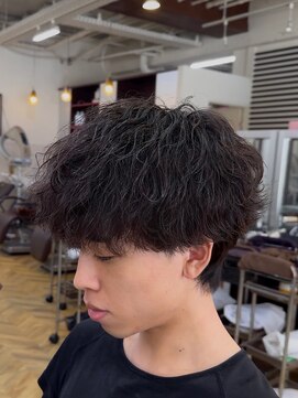 波巻きパーマ/波巻きスパイラル/ウルフ/ツーブロック/メンズ/柏