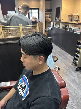 髪処田島屋 センターパート