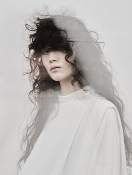 ユイツ ユイツコレクション　2024S/S