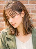 ひし形セミロングミディアムレイヤーレングスワンカラー