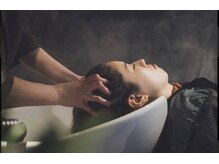オン(ON)の雰囲気（半個室のシャンプーブース◇フルフラットシャンプー台♪）