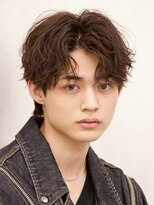ルーシー 名古屋栄(LUCEY)&nbsp;センターパートニュアンスパーマフェザーパーマ波巻きパーマ
