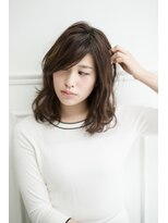 ラヴィエール(Laviere)&nbsp;[八王子/八王子駅]ルーズウェーブ/セミミディ/斜めバング