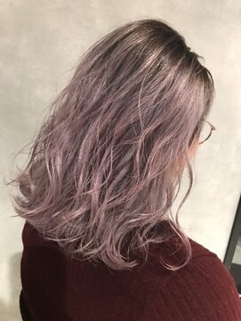 アンククロス 表参道(ANKH CROSS) ホワイトピンクラベンダー