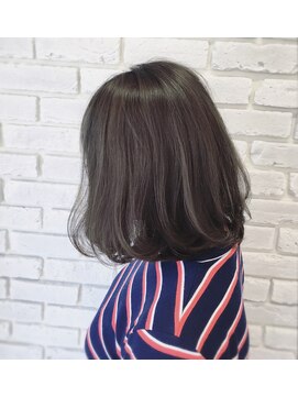 アジールヘア 所沢プロペ通り店(agir hair) カラーで魅せるグレージュ【所沢】