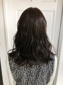 ネオリーブ チッタ 阿佐ヶ谷店(Neolive citta) 暗めでも透明感!ブリーチ無し透け感マットアッシュカラー