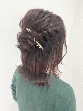 ラシク(racic) 【racic】ハーフアップねじり編みアレンジ10代20代30代