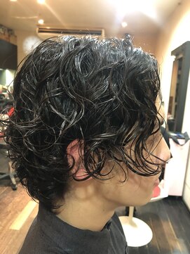 リトルクイニー(LittleQueenie) ★メンズ・シャドウパーマ★