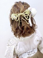 卒業式は可愛い『袴着付け＋ヘアセット』で思い出に残しましょう