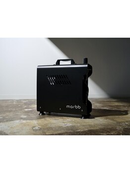 【marbb】の優れた美容効果はまさに魔法にかけられたかのよう。発色の美しさ・仕上がりの感動を是非。