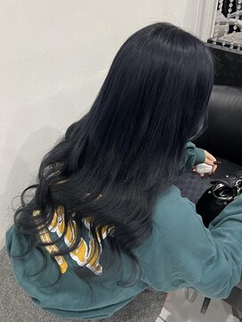 ヘアーデザイン ジェルム(Hair Design germe) ネイビーブラック / YUDU