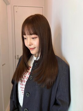 ルーム(Loom.) 顔周りレイヤーレイヤーカット透明感カラーブリーチなしカラー