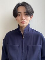毛流れパーマ　センターパート　ニュアンスパーマ　MOMO