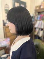 ソレイユ 新宿御苑前 (SOLEIL)&nbsp;ノンジアミンカラーと髪質改善で作る広がる髪をまとめるボブ