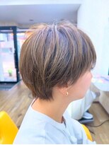 ブレイブシザー(BRAVE SCISSOR)&nbsp;白髪ぼかしハイライトの明るめショート